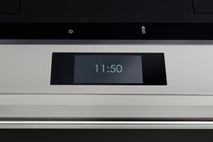 Wolf 36&quot; Induction Range (IR36550/S/T) intuitive full-color touchscreen. 