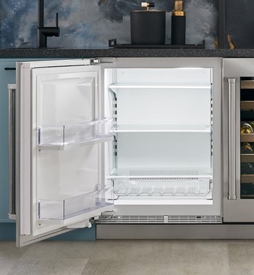 Sub-Zero 24" Refrigerator/Freezer with Ice Maker (DEU2450CI)