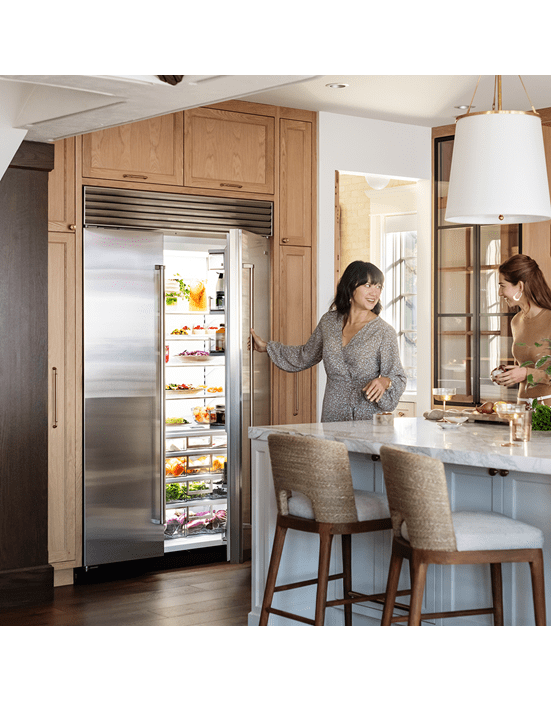 Sub-Zero high-end luxury refrigerators offer superior food preservation