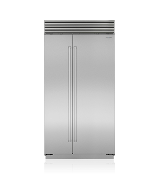 Sub-Zero 107 CM Classic Side-by-Side Refrigerator/Freezer with Internal Dispenser ICBCL4250SID/S