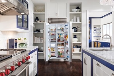 Wolf Appliances 48" Gas Range - 6 Burners and Infrared Charbroiler (GR486C) Wolf Appliances 48" Pro Wall Hood - 24" Depth (PW482418) Wolf Appliances 48" Pro Wall Hood - 24" Depth (PW482418)