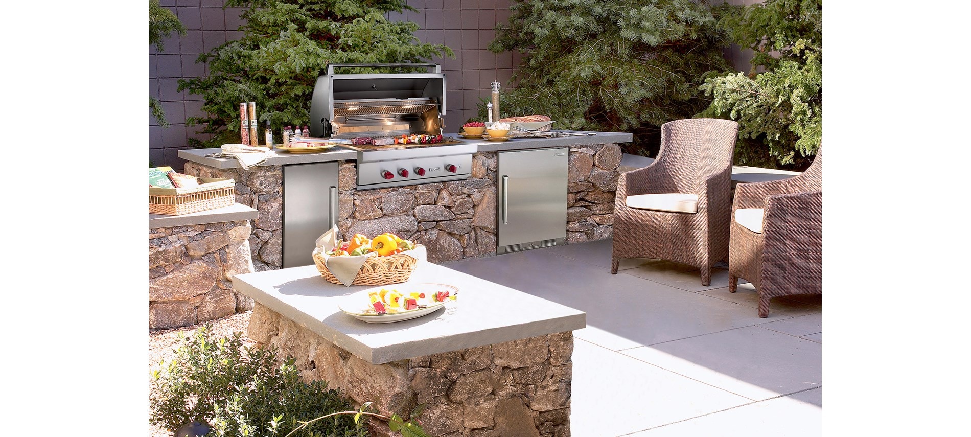 107 cm Outdoor Gas Grill ICBOG42 Wolf Appliances