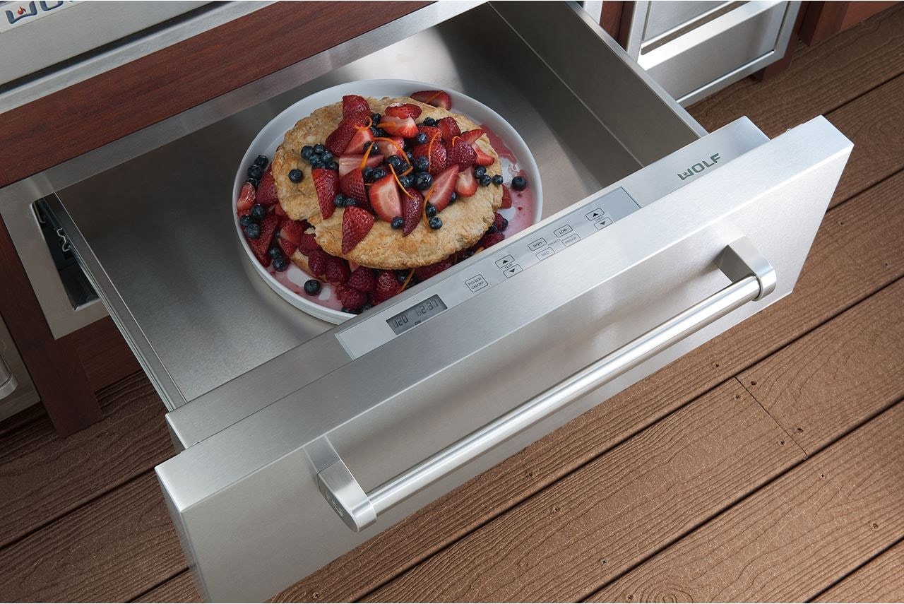 76 cm Indoor/Outdoor Warming Drawer | ICBWWD30O | Wolf Appliances