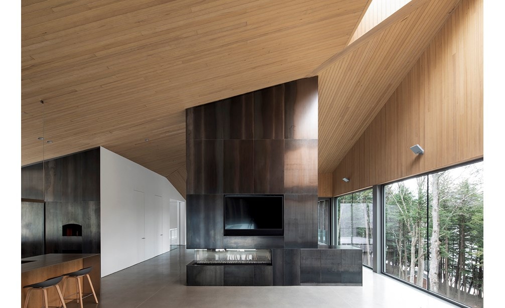 Memphremagog Lake House by Stéphane Rasselet