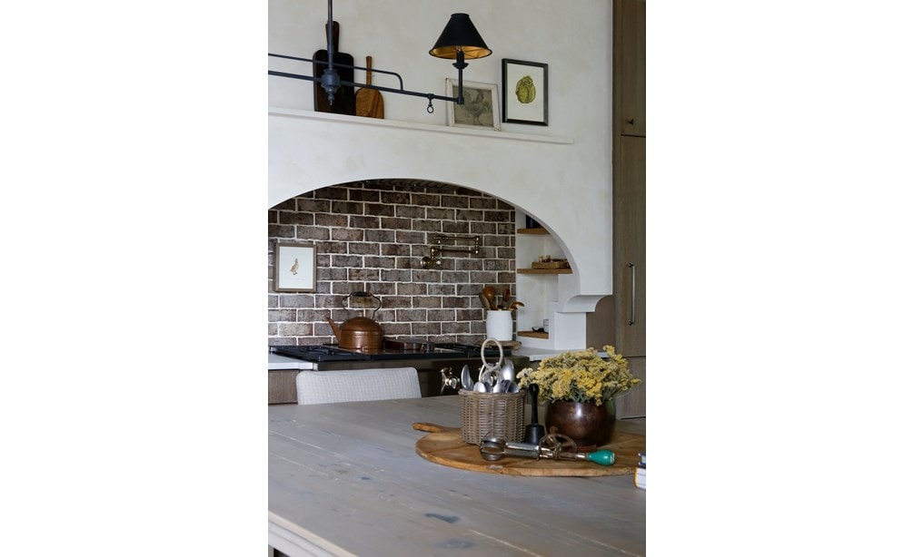 Southern Charm by April Tomlin and Jonathan Torode