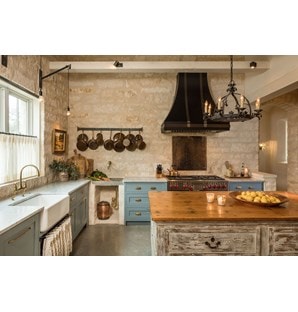 Texas Hill Country Home by Kim Bouton and Barbara Foley