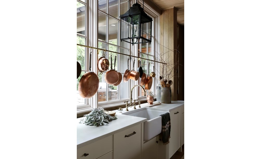 Southern Charm by April Tomlin and Jonathan Torode