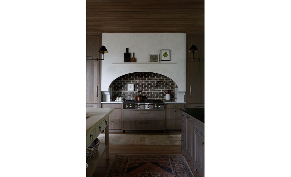 Southern Charm by April Tomlin and Jonathan Torode