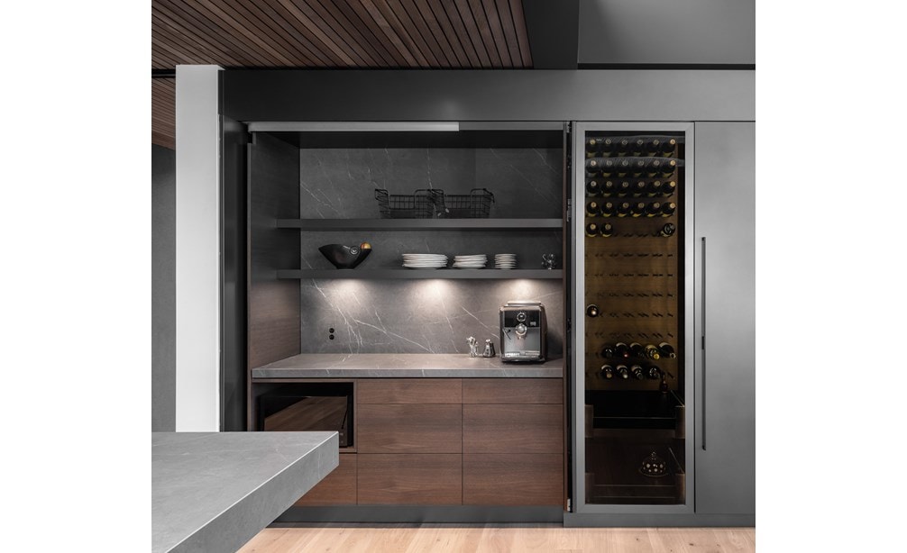 Living Lounge by Dovide Secter and Lloyd Secter