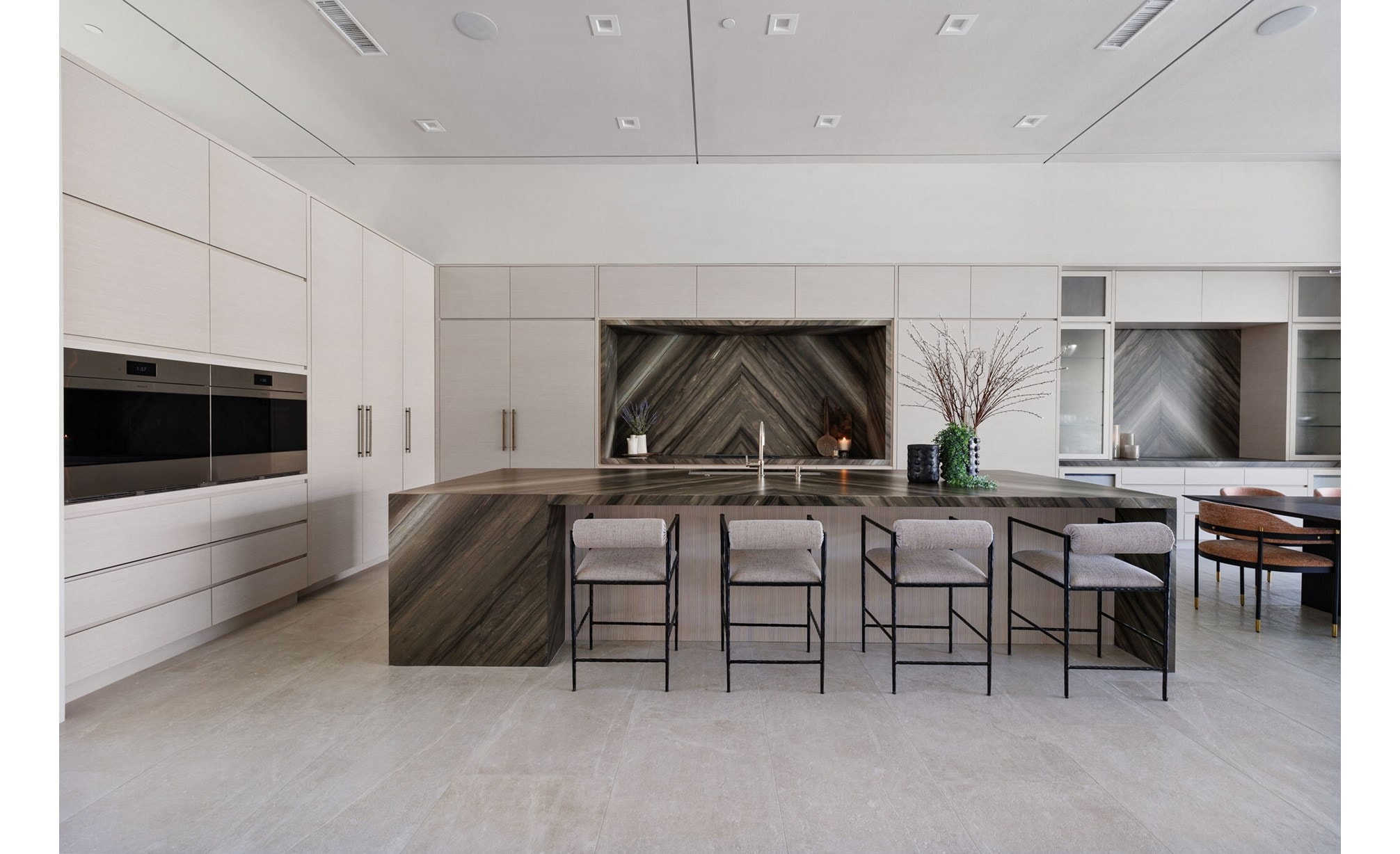 Sub-Zero, Wolf, and Cove Kitchen Design Contest Finalist, Angela Wells of Angela-Wells-Interior-Design from Palm Beach, CA, USA