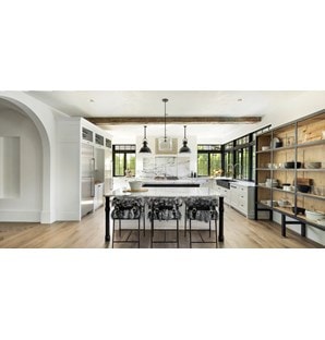 Red Door Retreat by Andrea Swan, Kareem Reda, Sue Weldon, and Joe Paetzel