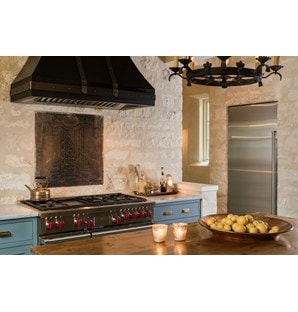 Sub-Zero, Wolf, and Cove First-Time Entrant - KDC 2019-2021 Southern Charm featuring IT-30CI 30" Over-and-Under Refrigerator/Freezer with Ice Maker, IT-30CIID 30" Over-and-Under Refrigerator/Freezer with Ice Maker and Internal Dispenser, IW-30R 30" Integrated with Refrigerator Drawers, MD24TE/S 24" Transitional Drawer Oven, WWD30 30" Warming Drawer and DO30TM/S/TH 30" Transitional Double Oven