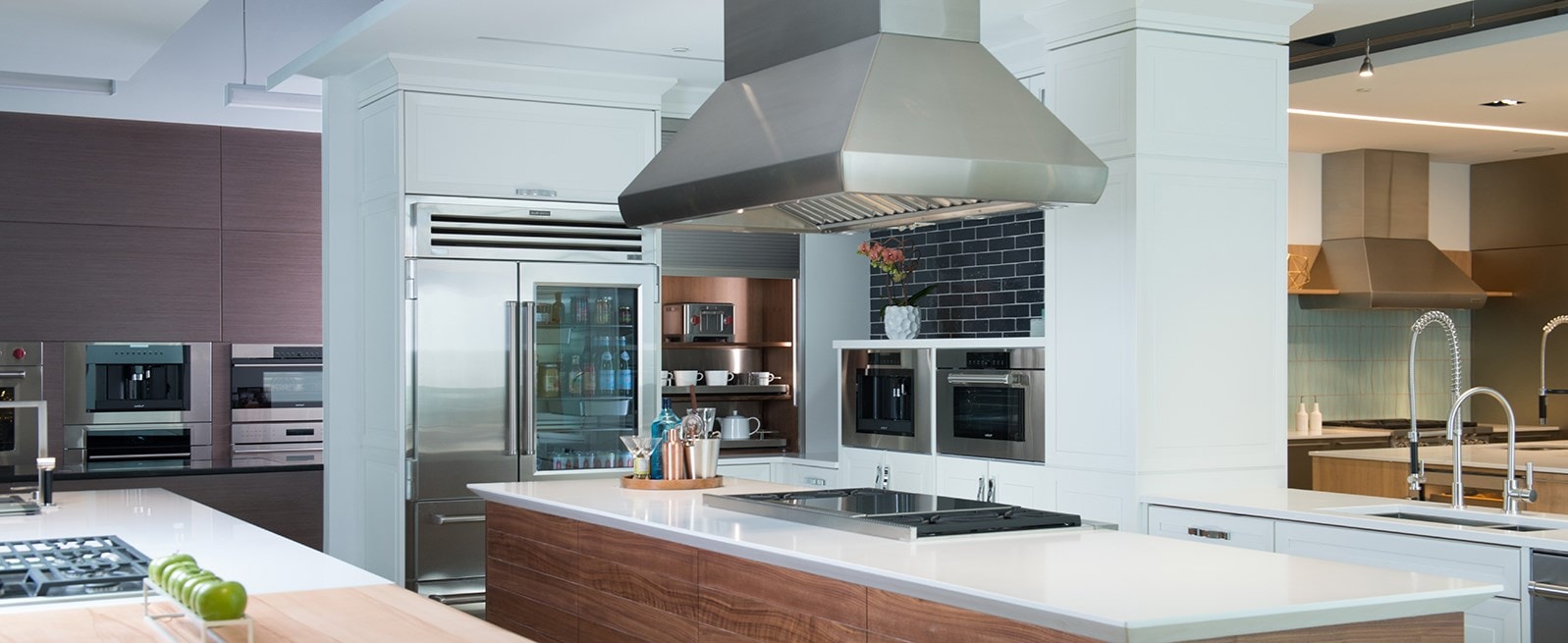 From inspiring kitchen vignettes to live demonstrations, create your dream kitchen at Sub-Zero, Wolf and Cove Showroom in Kansas City, Missouri