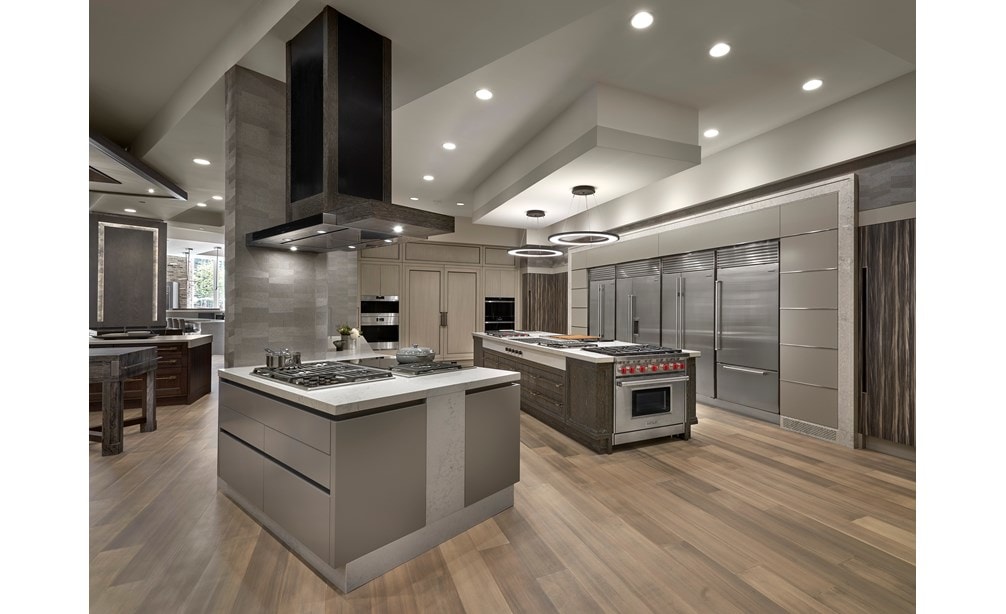 Styles and models for any kitchen in a variety of kitchen styles await at our Sub-Zero, Wolf and Cove Showroom in Chicago, Illinois