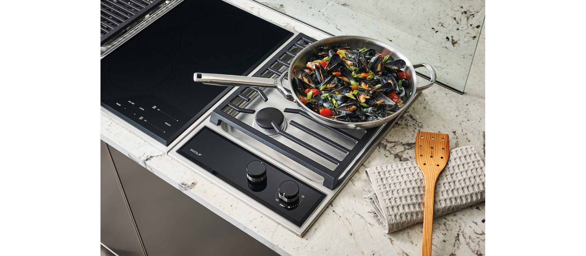 Wolf 15" Transitional Framed Gas Cooktop (CG152TF/S)