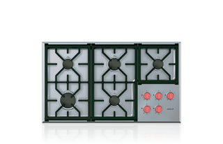 Wolf 91 cm Professional Gas Cooktop - 5 Burners ICBCG365P/S