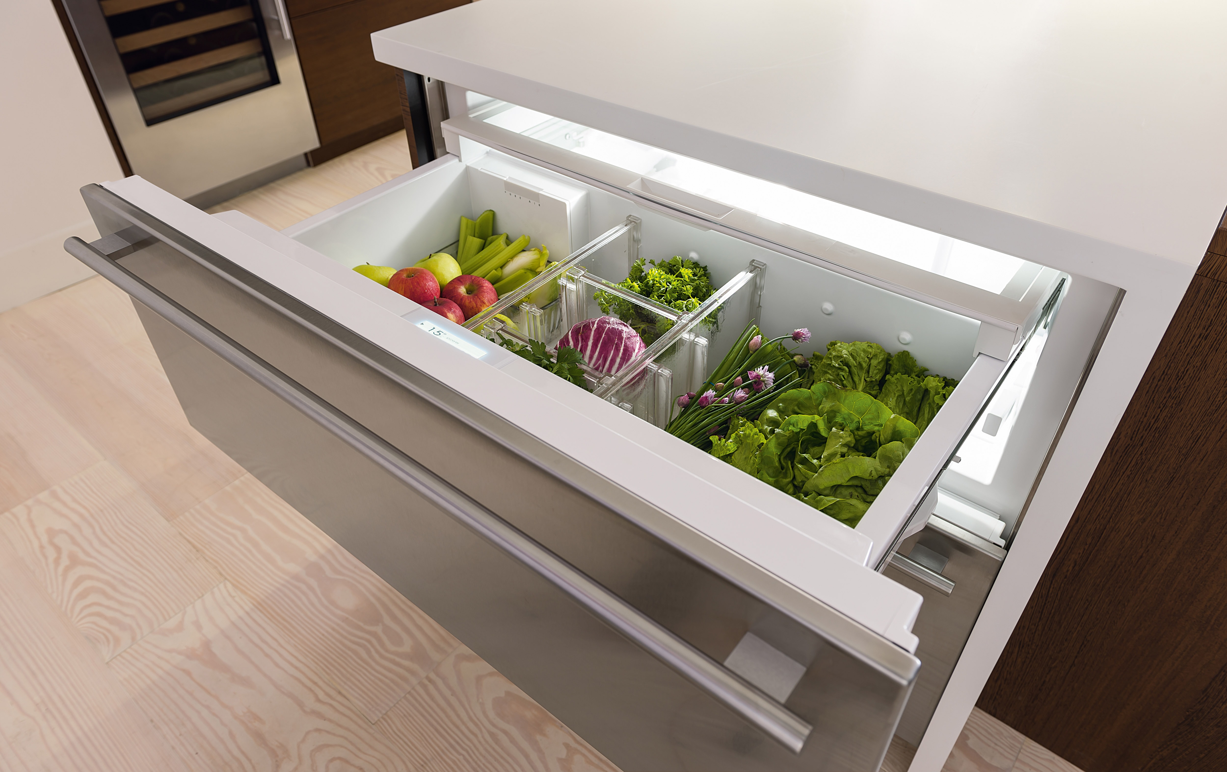 Sub-Zero 30" Refrigerator and Freezer Drawer Panel Ready (ID-30CI) features a rich feel and noiseless operation thanks to soft-close doors