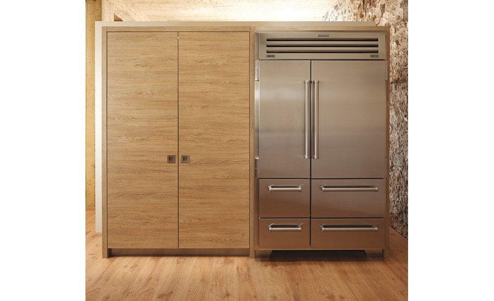 SM_ICB648PRO_CG_91515_2