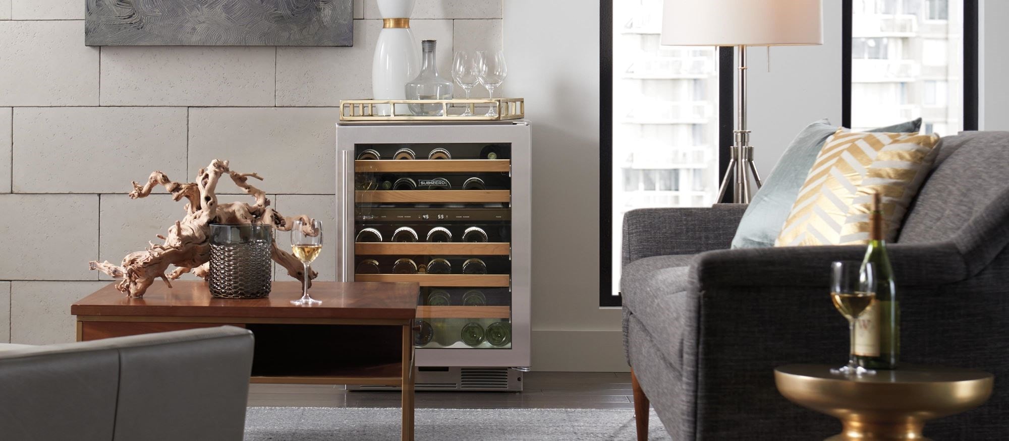 Sub-Zero 24" Freestanding Undercounter Wine (UW-24FS/S)