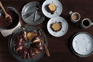 Chocolate Glazed Bundt Cake