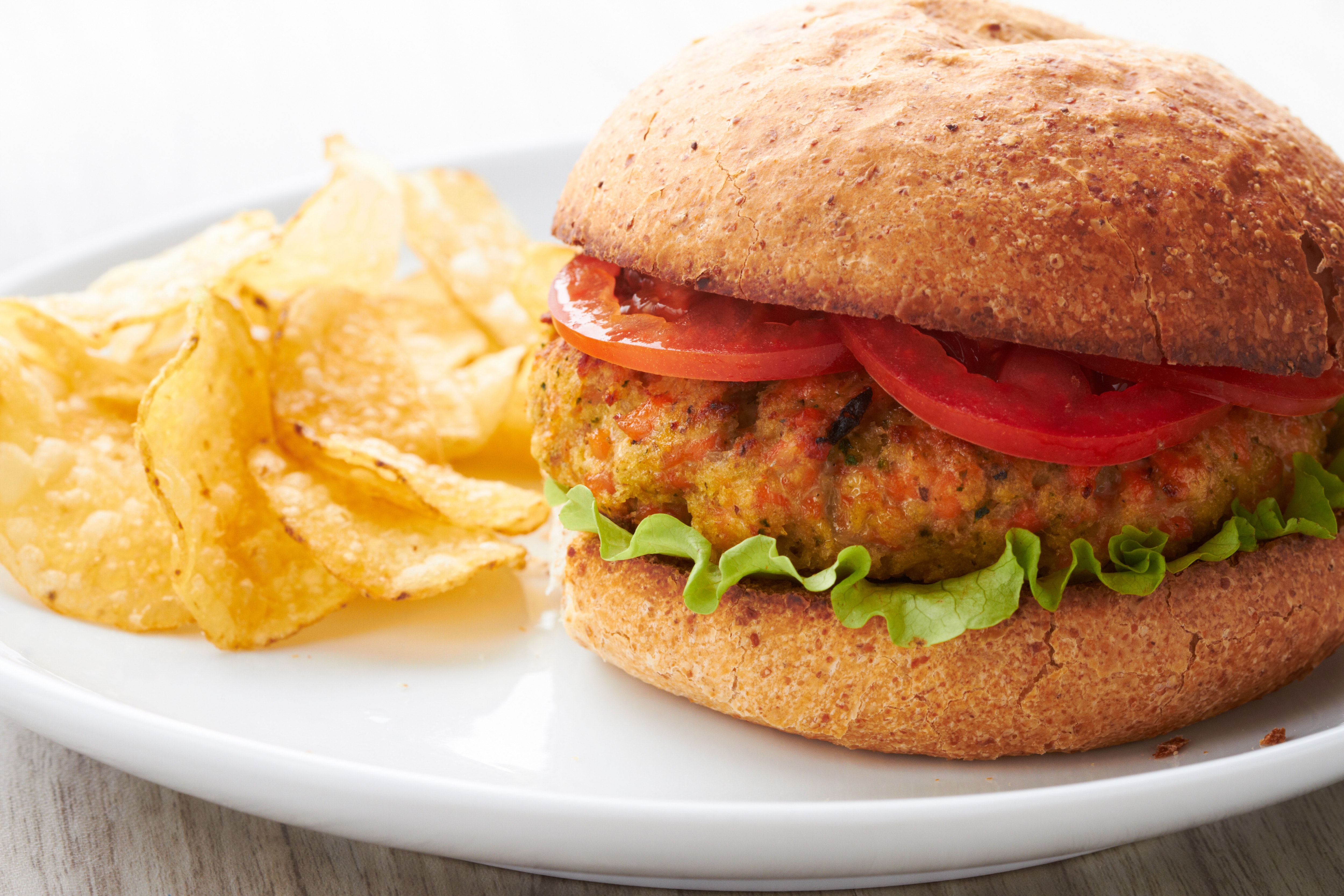 Broiled Salmon Burgers