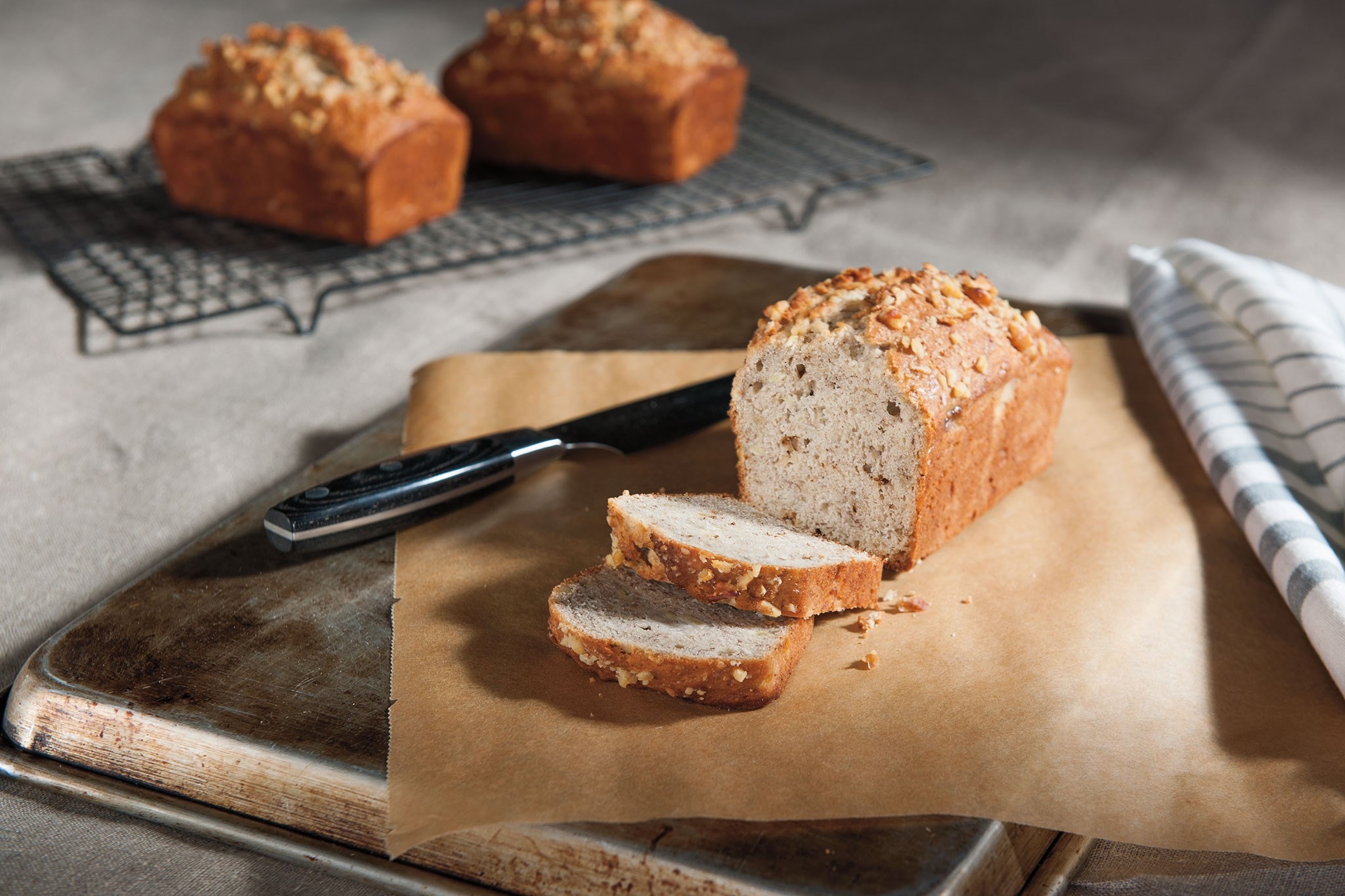 FOOD_BANANA_BREAD_SLG_100715