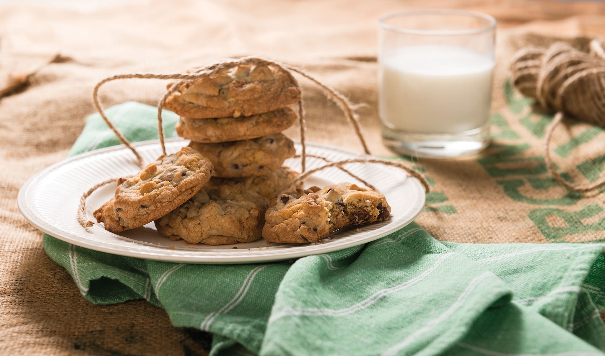 FOOD_COOKIES_2_SLG_120415