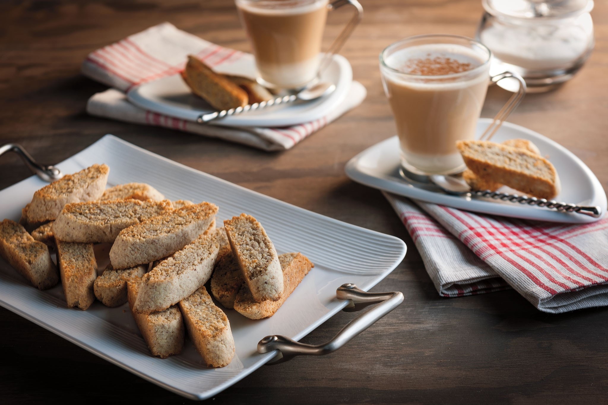 FOOD_HAZELNUT_BISCOTTI_SLG_100715