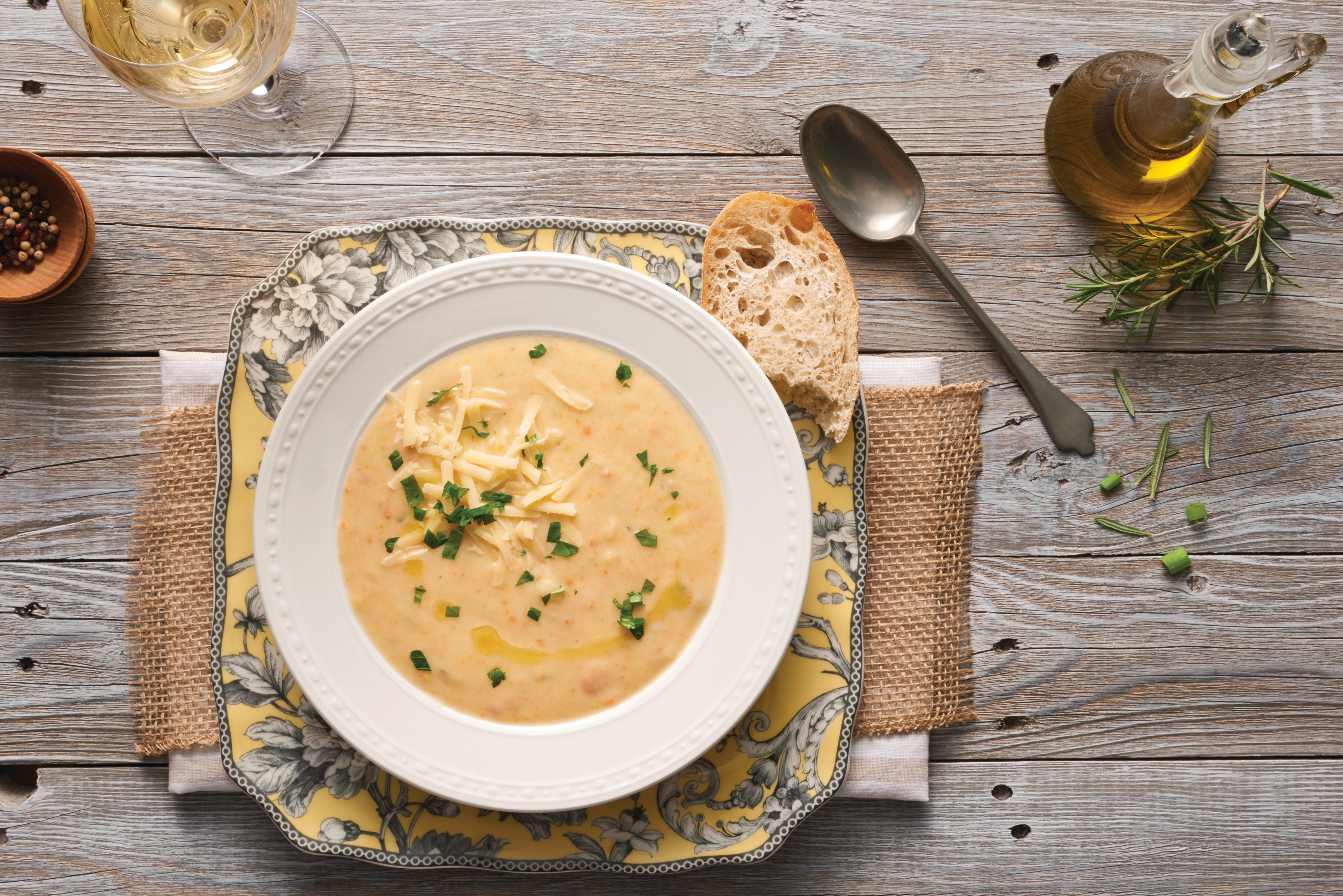 FOOD_POTATO_SOUP_SLG_110416