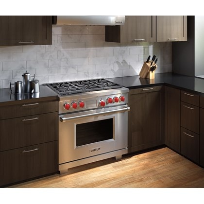 Wolf 36" Dual Fuel Range 6 Burners (DF366) Cooktop