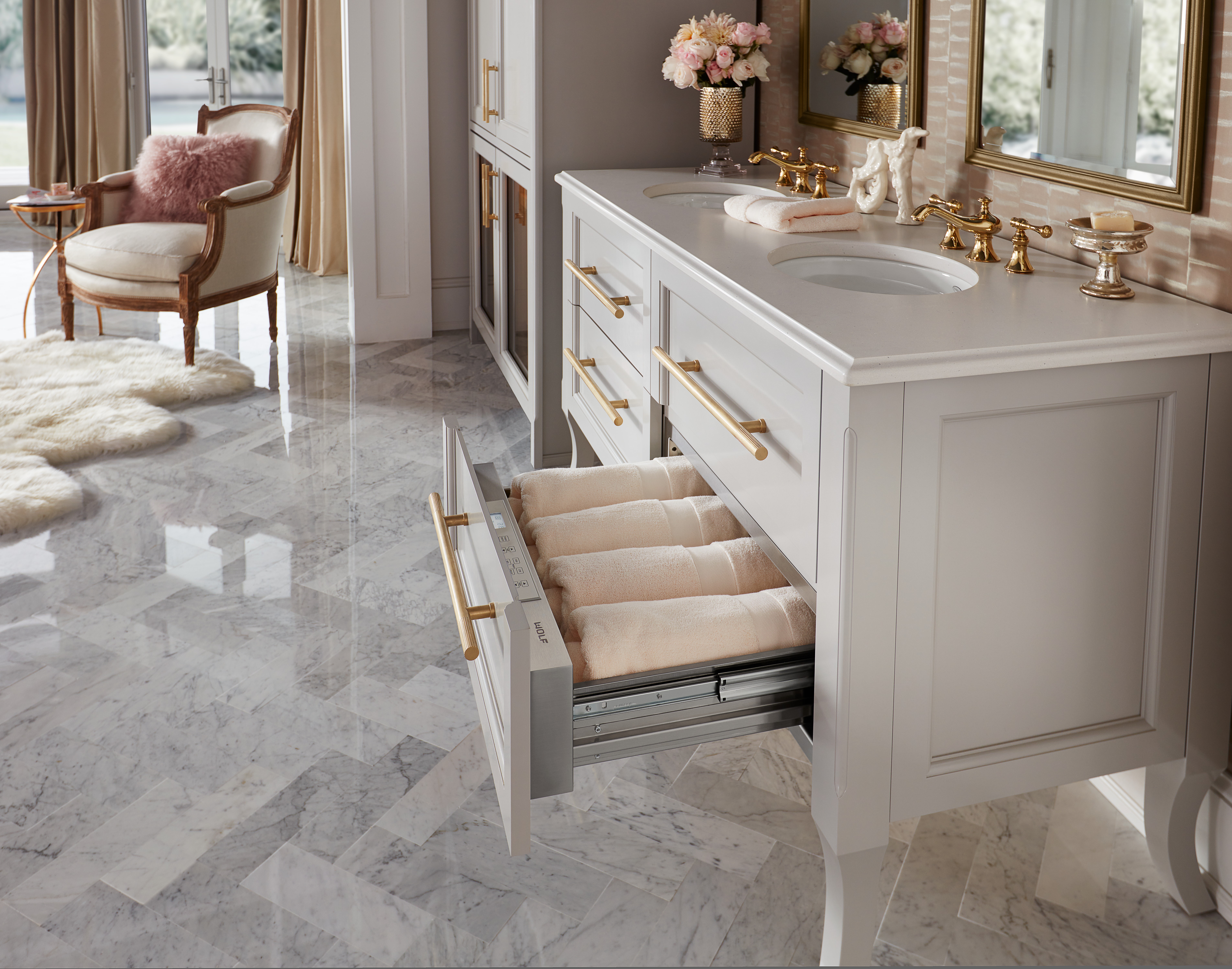 Keep robes warm in a Wolf Indoor/Outdoor Warming Drawer (WWD3050O)