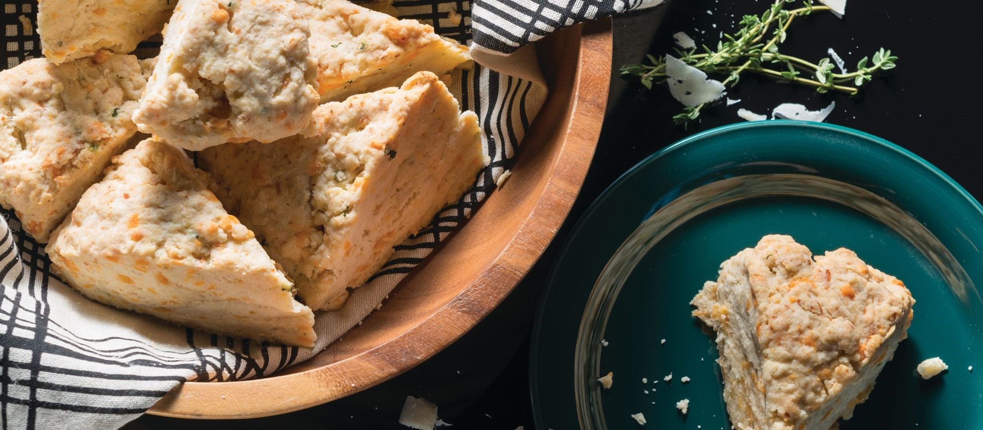 FOOD_SAVORY_SCONES_SLG_120315